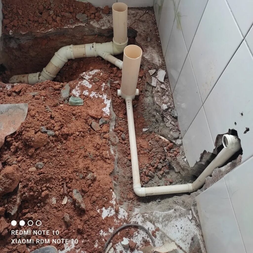 Rede de água pluvial tubo 200 Esgoto banheiro