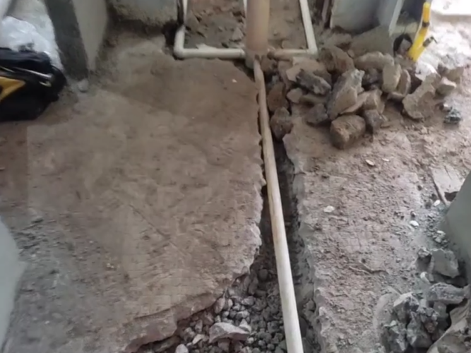 Rede de água pluvial tubo 200 Esgoto banheiro